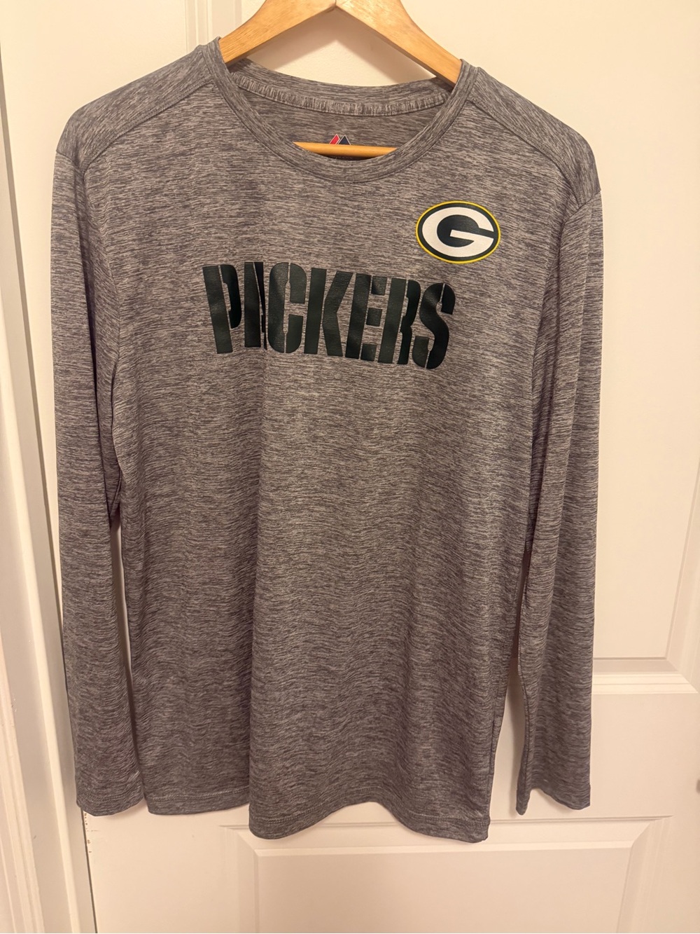 Majestic Gray Green Bay Packers Long-Sleeve Performance Tee